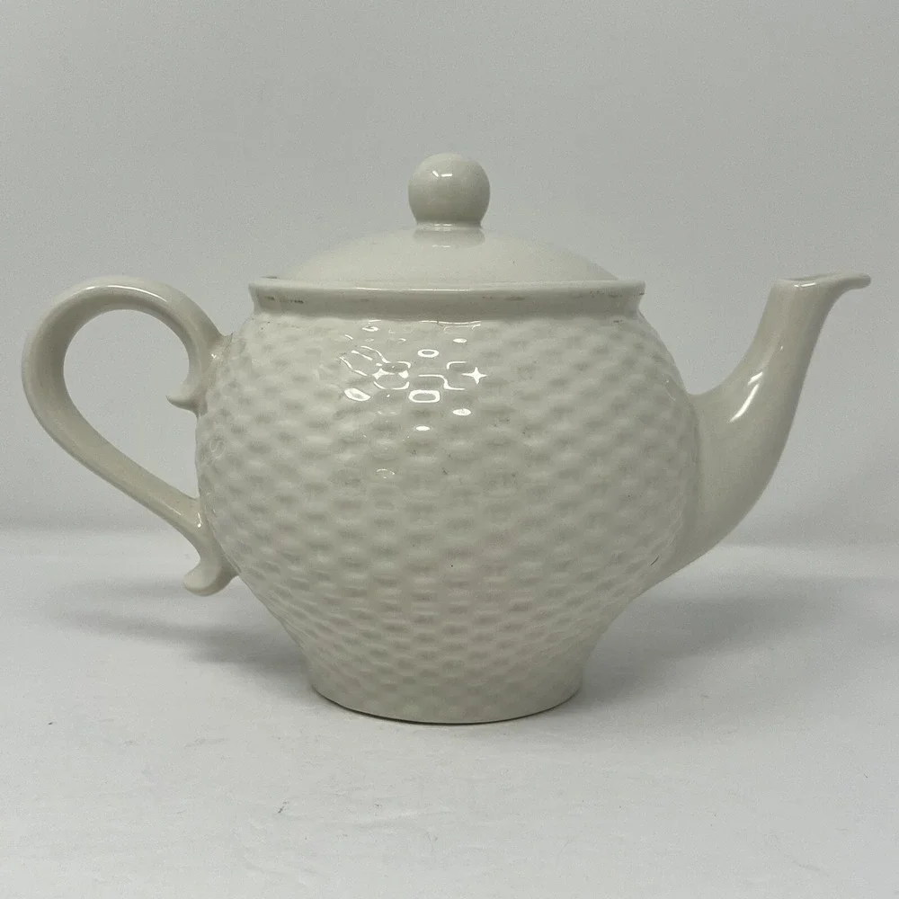 Vintage Teleflora Ceramic Porcelain Teapot 1985 White Lattice Floral Lid Decor